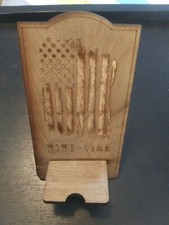 New Nine Line patriotic wooden phone stand