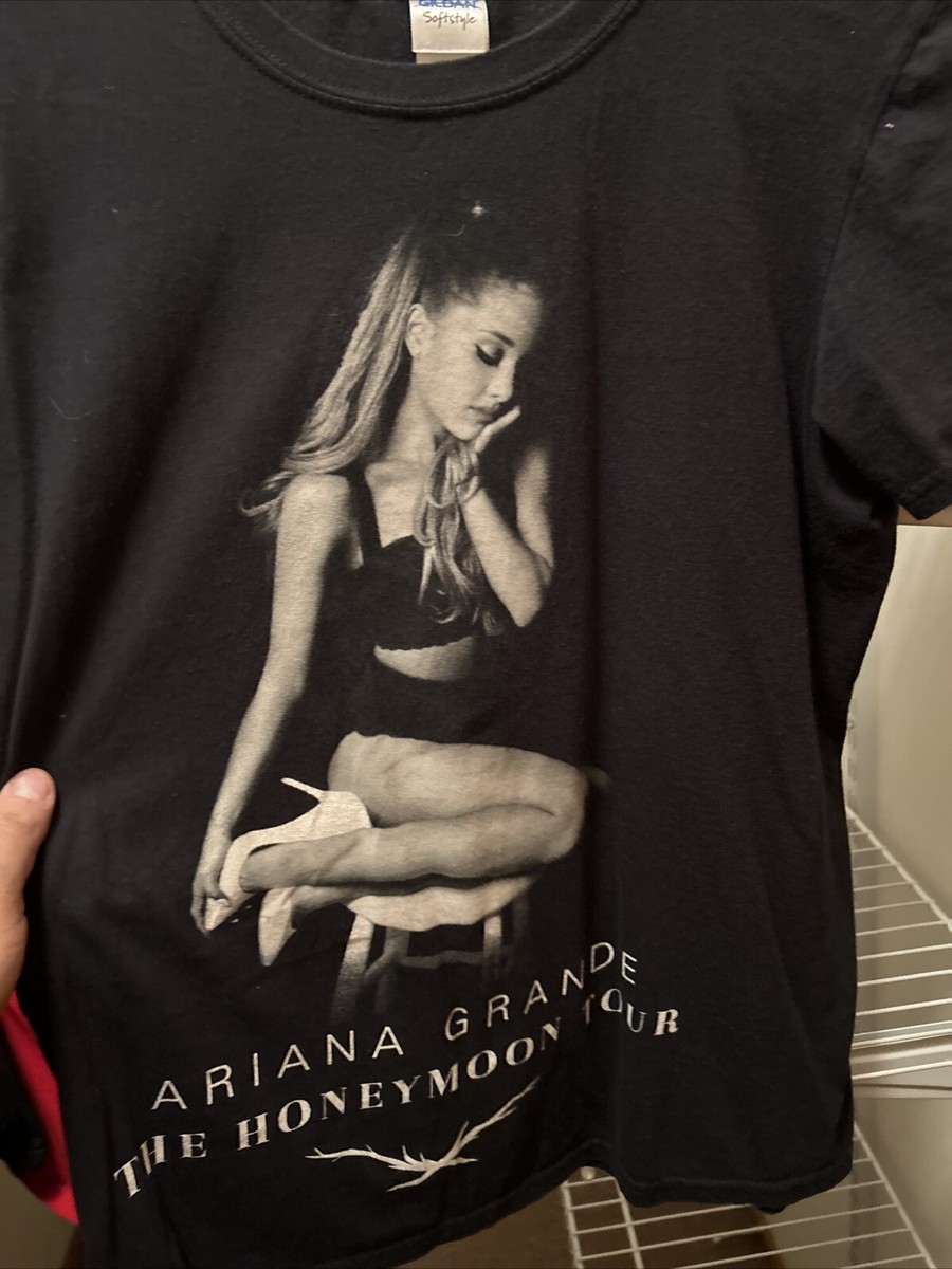 Arianna Grande The Honeymoon Tour T-shirt Small | eBay