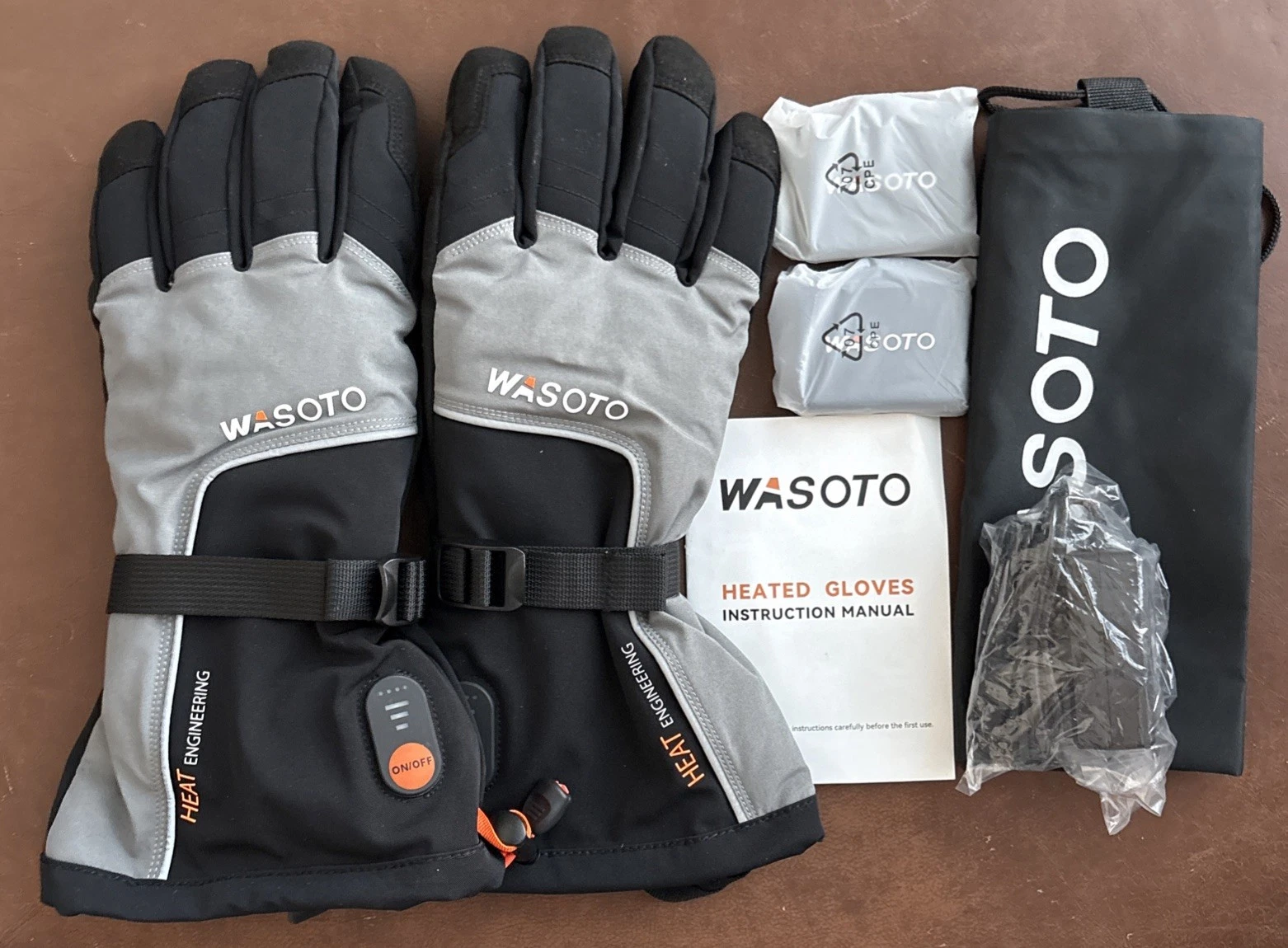 WASOTO - Unisex Heated Gloves Rechargeable Battery - MEDIUM - All Snow Sports
Opens in a new window