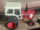 The International Harvester Model 1466 Precision Series 1/16 Scale Tractor — photo 3