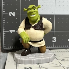 Decopac Inc. 2007 Shrek PVC/Plastic Toy Figure Collectible 2.5”