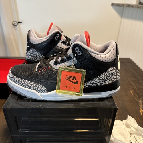 Size 11 - Jordan 3 Retro OG Mid Black Cement - Picture 3 of 8