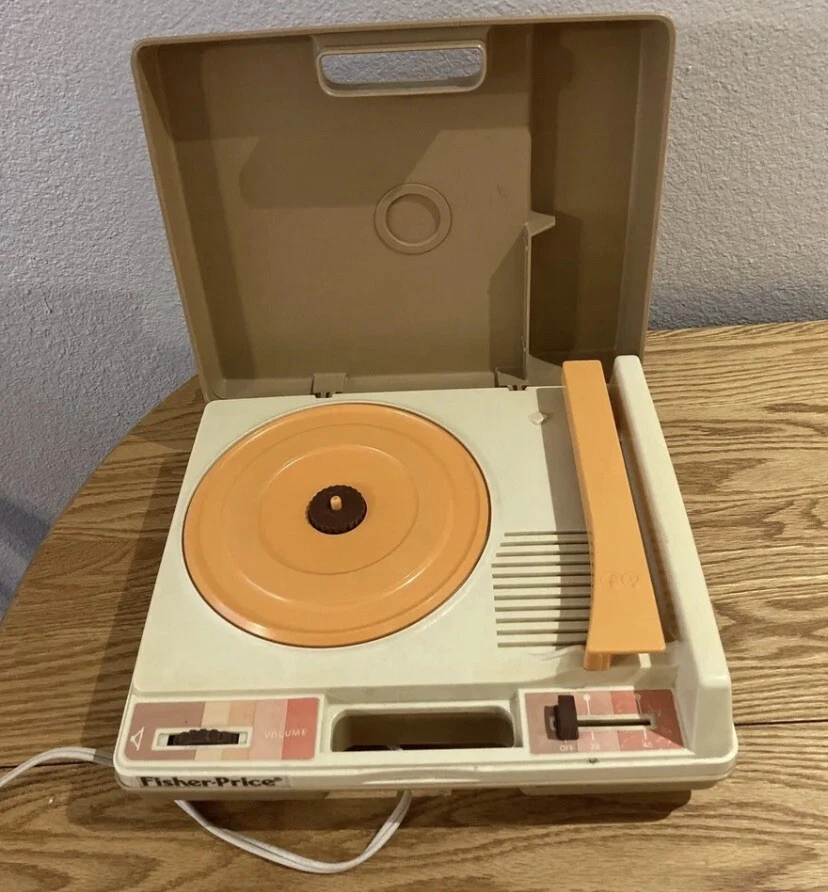 Vintage Fisher Price Turntable Record Player, 43 OFF