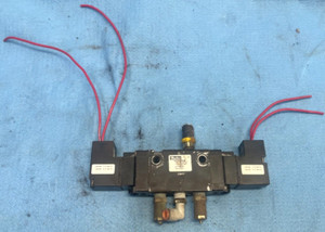 PARKER B521ABH53A DOUBLE SOLENOID VALVE