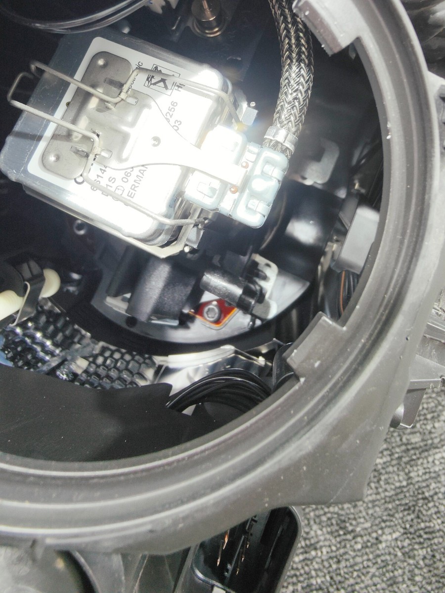 GENUINE BMW 3 SERIES F30 F31 PRE LCI XENON HEADLIGHT LEFT アレクサンドルドゥパリペアピン