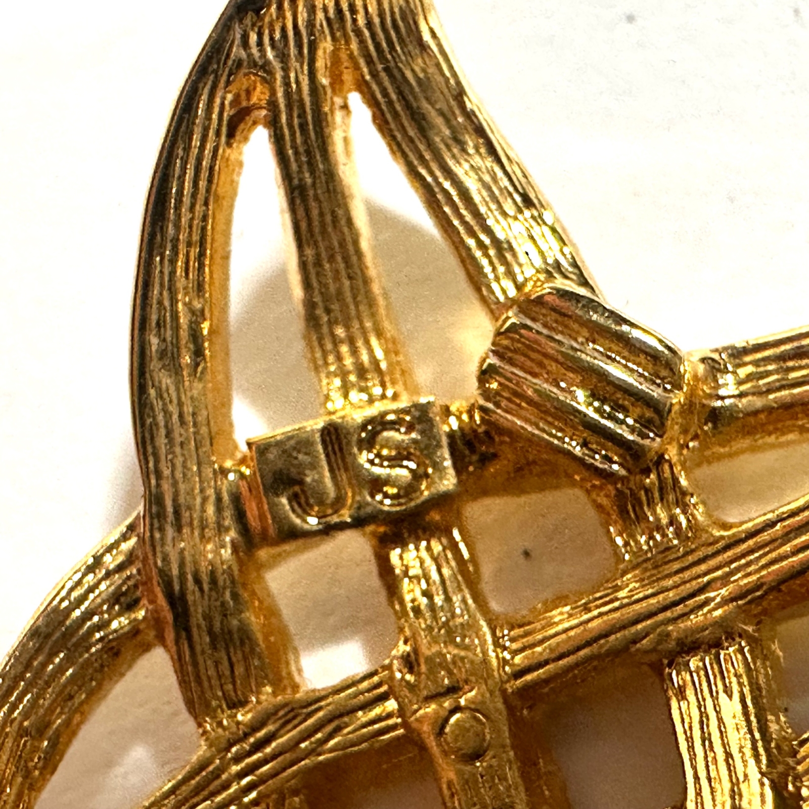 JS Woven Interconnected Infinity Design Celtic Ea… - image 6