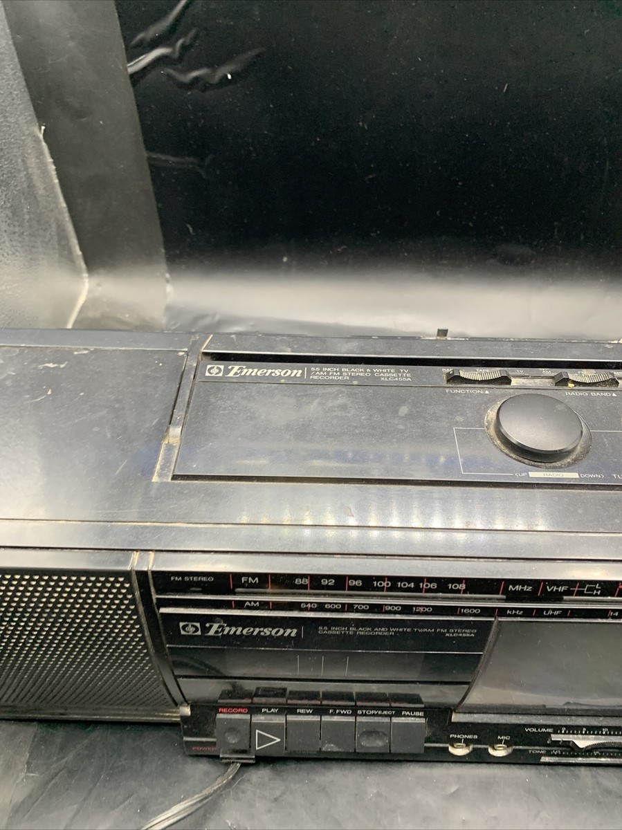 VINTAGE Emerson stereo w/ TV Cassette Player Radio XLC455A VINTAGE Emerson stereo w/ TV Cassette Player Radio XLC455A