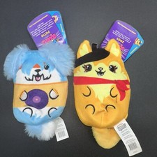 NWT  LOT OF 2 Dogs vs Squirls Plush Puppies Zoey 012 and Petie 045