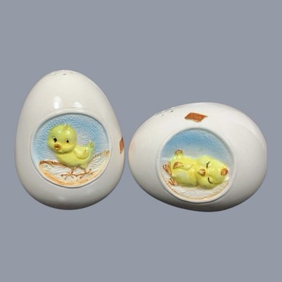 Easter Egg Chicks Salt & Pepper Shakers Our Own Imports Vintage Japan BIG 3.5''