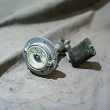 002-381002-11 (Use: 002-381002-3) Beechcraft 58 Fuel Quantity Gauge Assembly