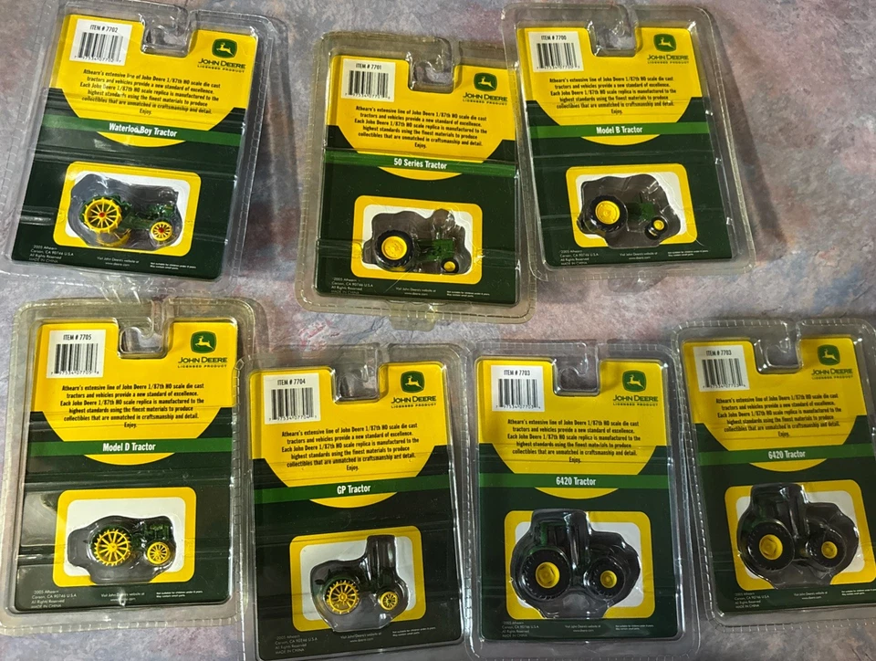 Juego de 7 tractores John Deere Athearn escala 1:87 HO - NUEVO Foto 2 de 2
