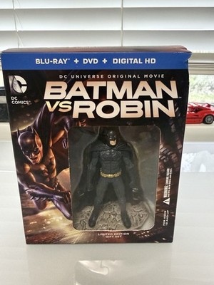 Batman Vs Robin Blu-Ray & DVD Limited Edition Gift Set + Batman Figurine