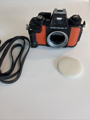 Nikon Nikonos V Orange 35mm Underwater Film Camera JAPAN