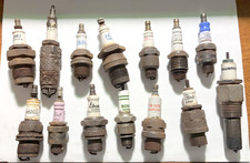 14 Vintage Antique Spark Plugs Flint Aero Wizard Edison Amoco Titan More