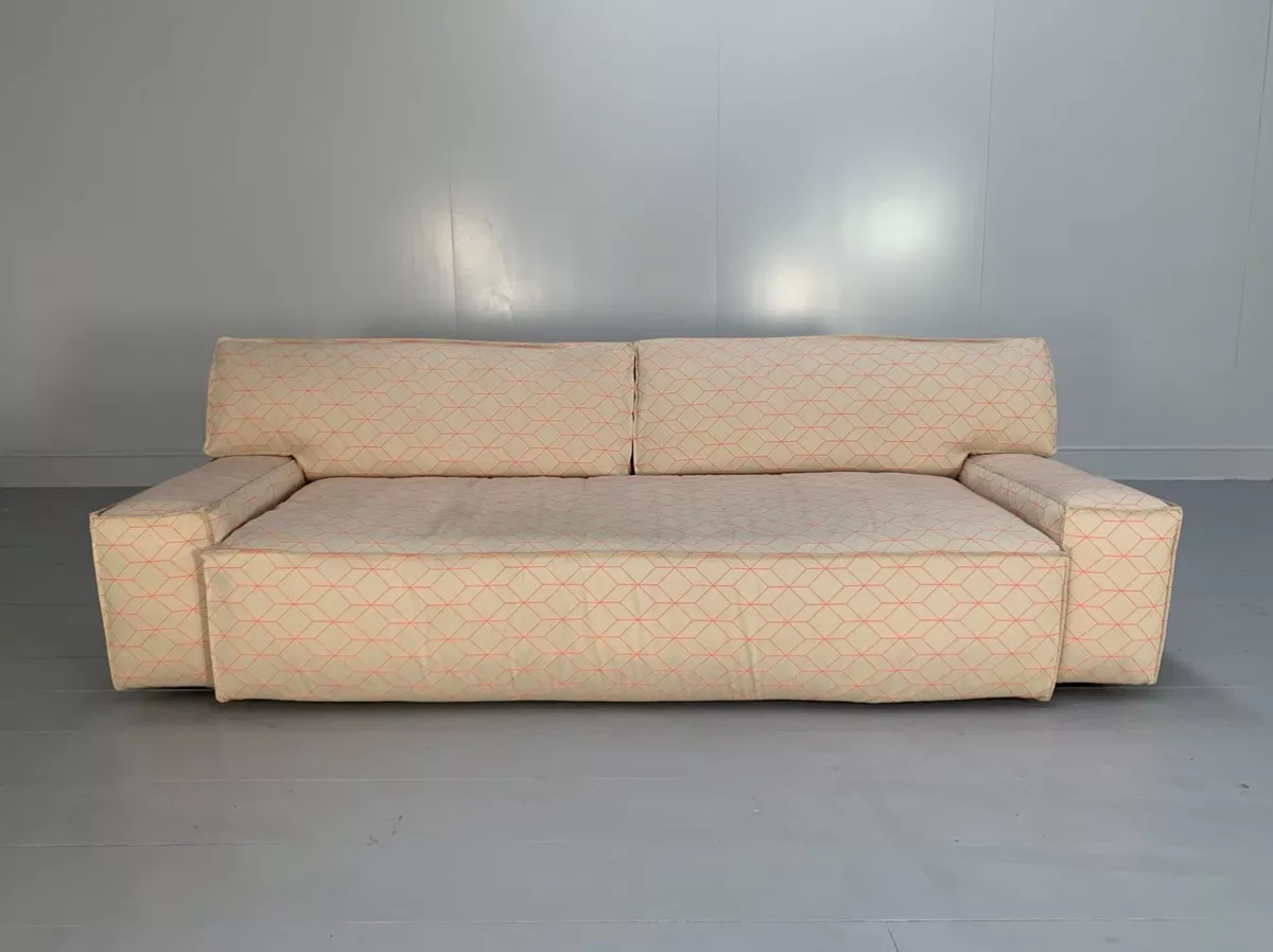 RRP 7 000 Cassina