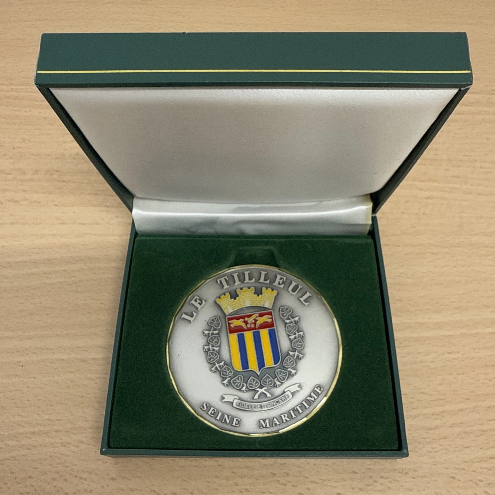 Médaille Le Tilleul Seine Maritime Fidèle Et Sincère