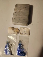 Vintage FLY FISHING Case- Perrine #60 plus 2 pks of blue flies.