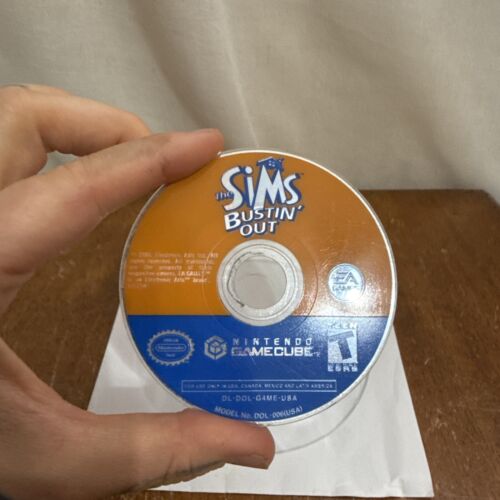 SIMS BUSTIN' OUT Nintendo GameCube Disc Only - Untested - Picture 5 of 5