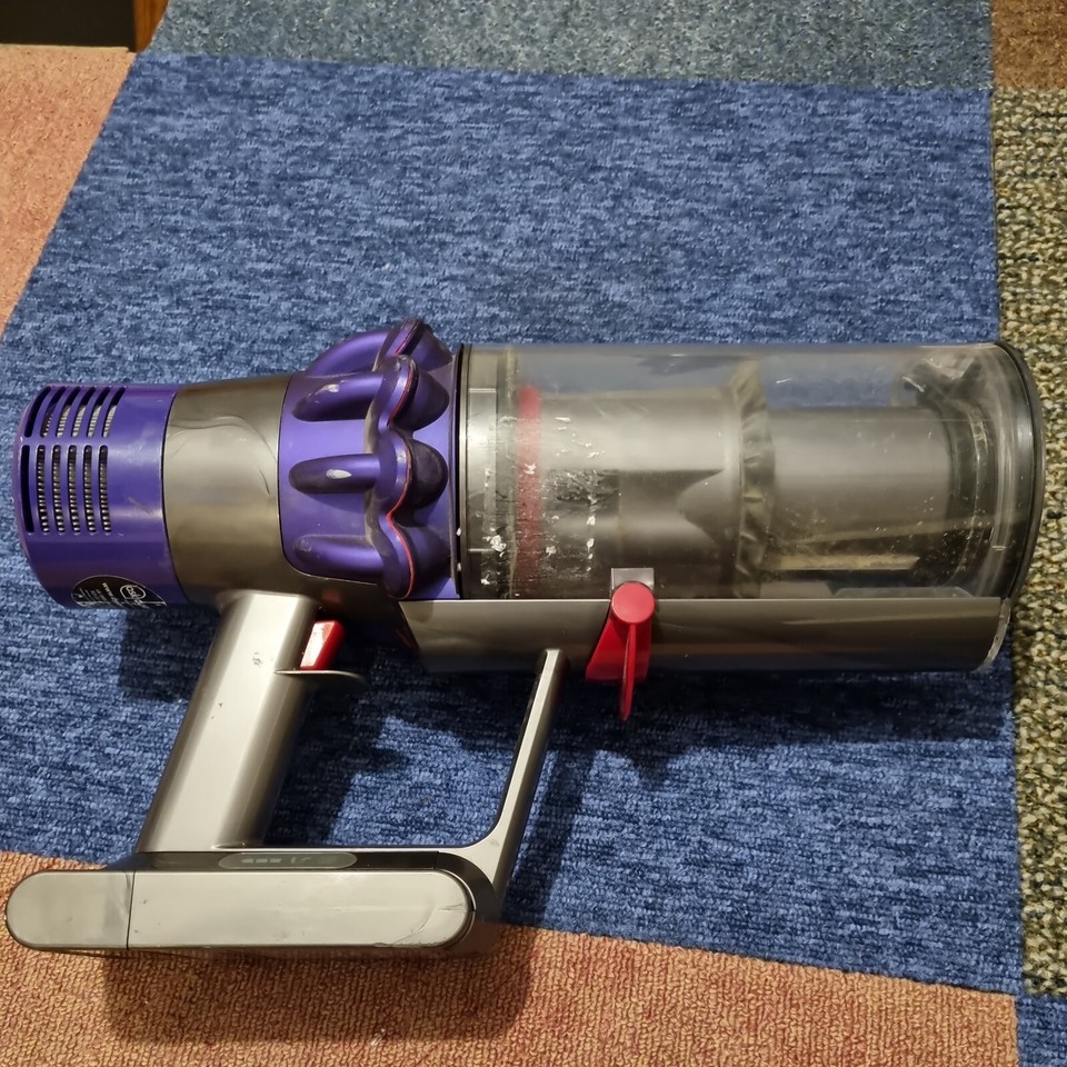 Dyson V10 Animal Cordless Vacuum Spares Or Repairs Working eBay