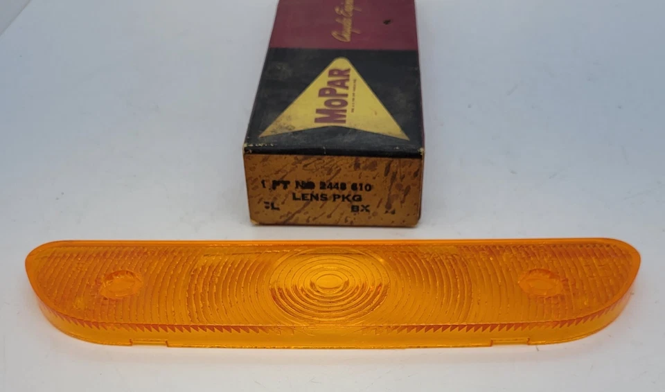 Dodge 330 440 Polara 1963 luz de estacionamiento izquierda/derecha lámpara lente 2448610 nuevo en stock Foto 3 de 4