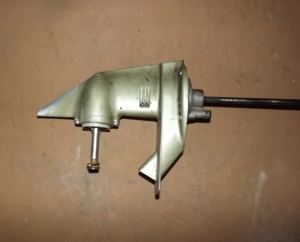 1972 Johnson 3-4 HP Lower Unit Standard PN 0379719,0385187 Fits 60's 70's Motors - Image 2 of 4