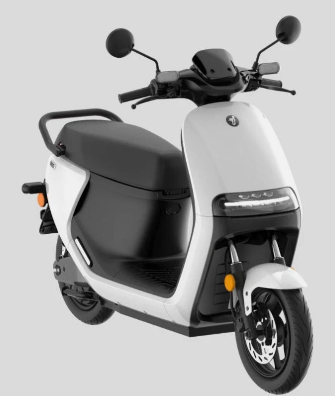 New Segway E110A e Moped Electric Scooter 30 MPH 48V 30AH 35 Miles Range