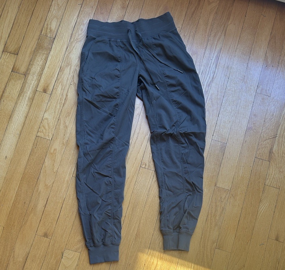 Lululemon Pull On Drawstring Waist Performance Jo… - image 1