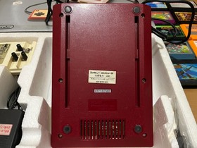 Nintendo Famicom Console with BOX and Manual, 10 Games 0301