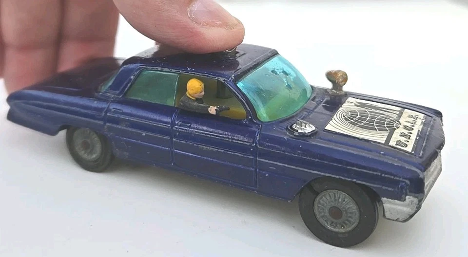 Corgi Toys Oldsmobile Super 88 Man From UNCLE Thrush-Buster Blue 1966 Vintage - Image 4 of 4
