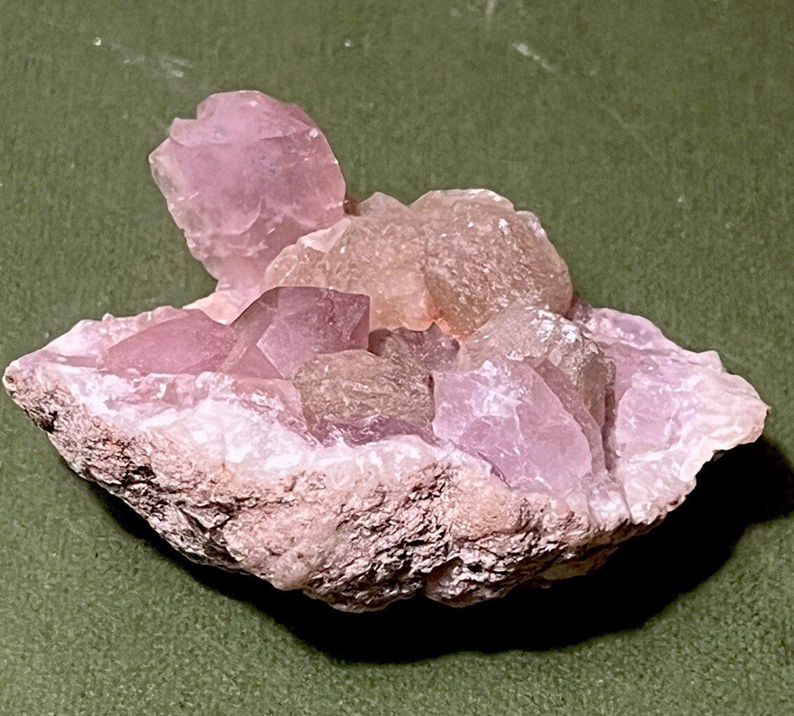 Picture 3 of 5