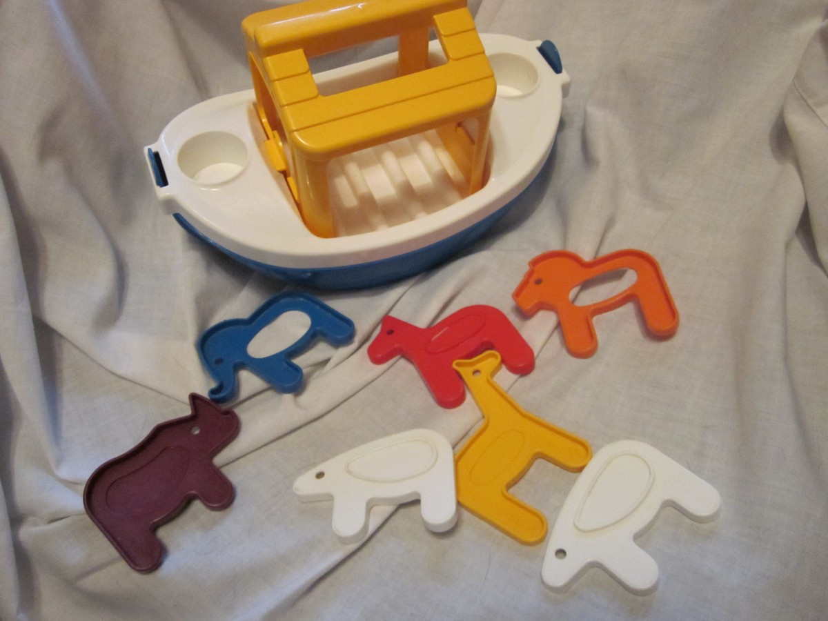 TUPPERWARE NOAH'S ARK TUPPER TOYS PARTIAL ANIMALS