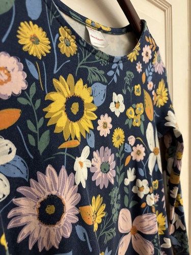 Hanna Andersson Navy Floral Dress Size 10/140cm Long Sleeve With Pockets - Picture 2 of 3
