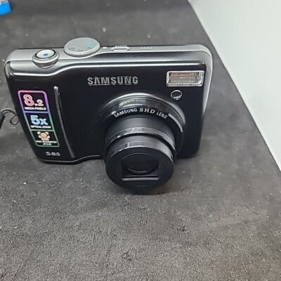 Black Samsung S85 8.2MP Digital Camera - Works
