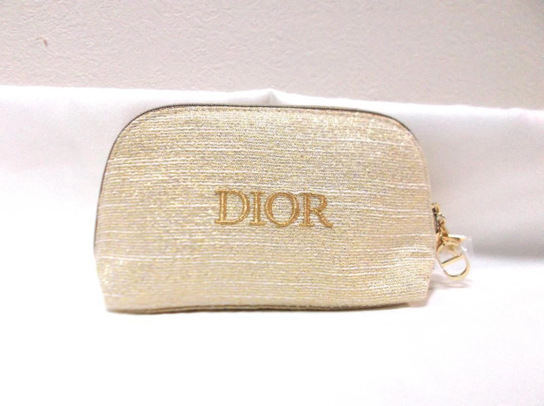 Christian Dior Pochette Maquillage Nouveauté 2024 Cadeau Noël Vacances