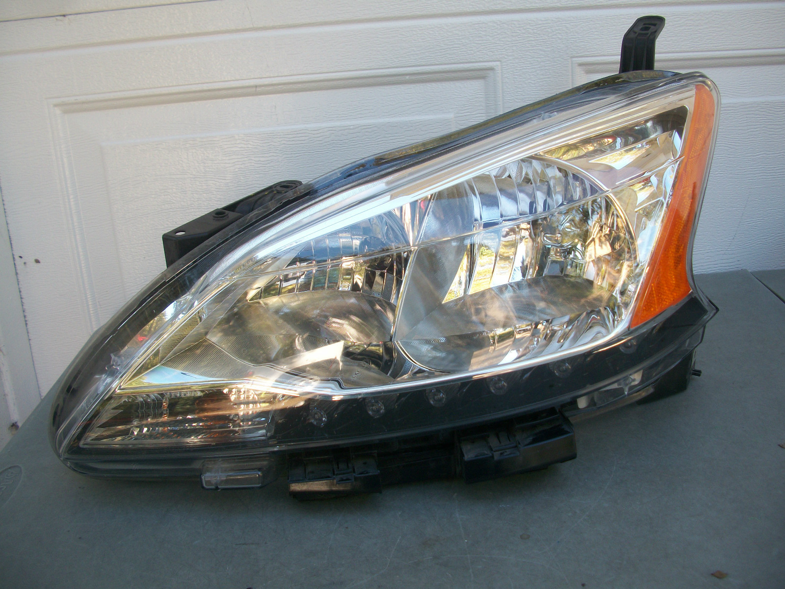 Picture 1 of 6