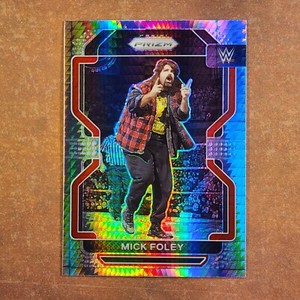 3-05-14 PWE . 2022 panini wwe prizm hyper #190 mick foley