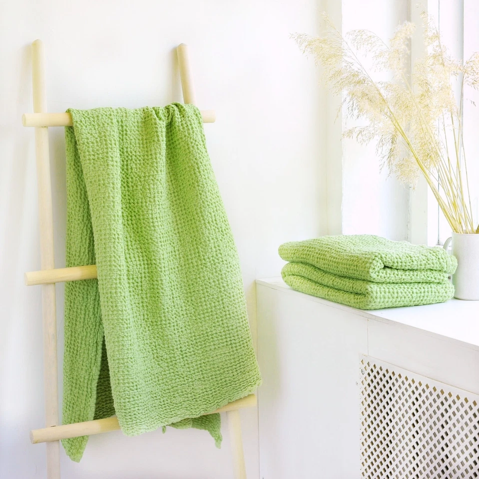 Toallas de baño de lino Waffle suaves toallas de baño grandes de secado rápido con lazo para colgar Foto 3 de 4