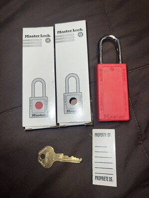 Lot of Two 411REDWWG Master Lock Red Bilingual Safety Lockout Padlocks 4FG11 New