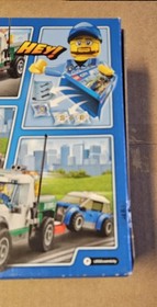 LEGO CITY: Pickup Tow Truck (60081) New Retired Read Details