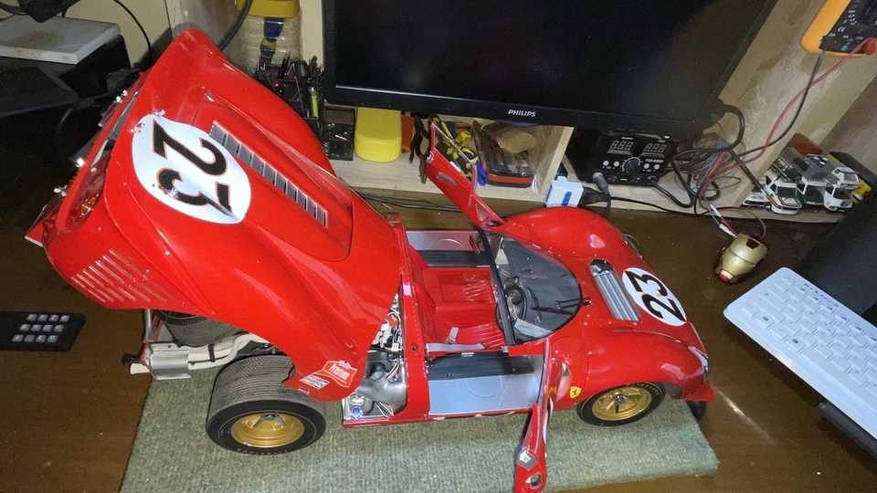 Salve, Vendo Ferrari 330p, 1/8, Modifiche L’ed Bianchi, Alimentazione Elettrica - Immagine 2 di 4