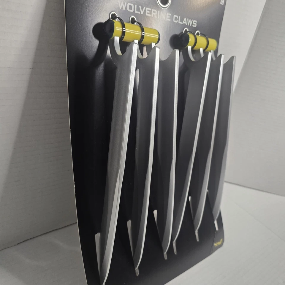 Spirit Halloween Marvel Deadpool y Wolverine Wolverine Garras Nuevo  Foto 2 de 4