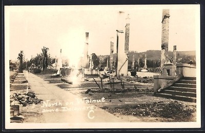 Foto-AK Berkeley, CA, Major Fire 1923, Walnut-Street above Delaware-Street 