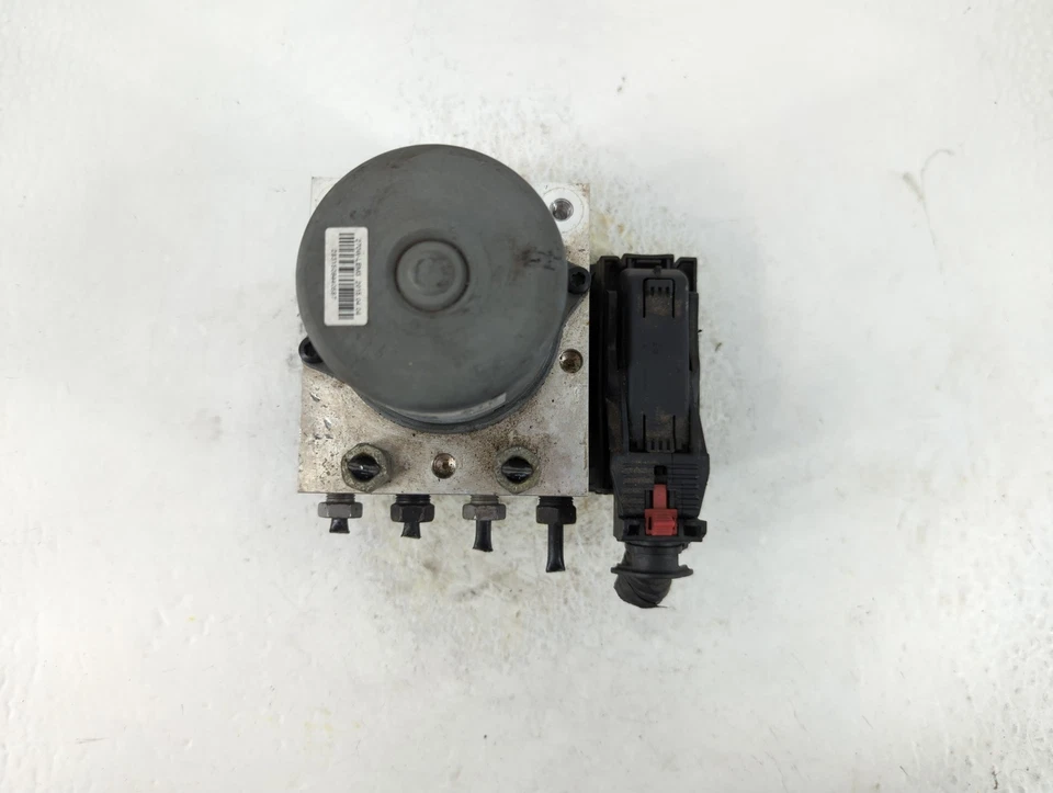 Chevrolet Trax 2015-2015 módulo de control de bomba abs D2WTP Foto 3 de 4