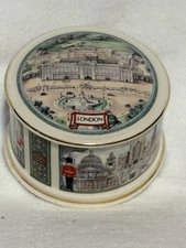 James Sadler Horseguards Round Trinket Dish with Lid London Heritage Collection