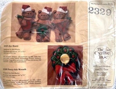 The Creative Circle Needlepoint Kit Fancy-felt Wreath, lovely Christmas item