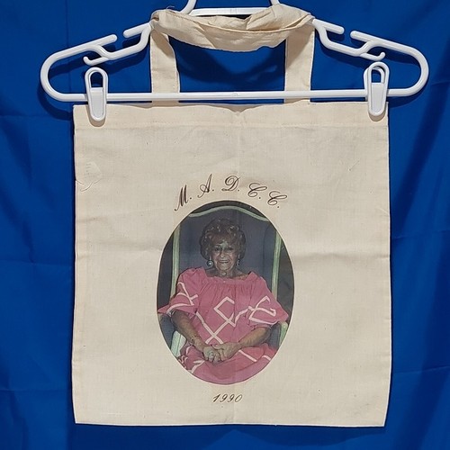 Madam Alexander Doll Club 1990 New Orleans Convention Madame A. Borsa portafoto - Foto 1 di 8