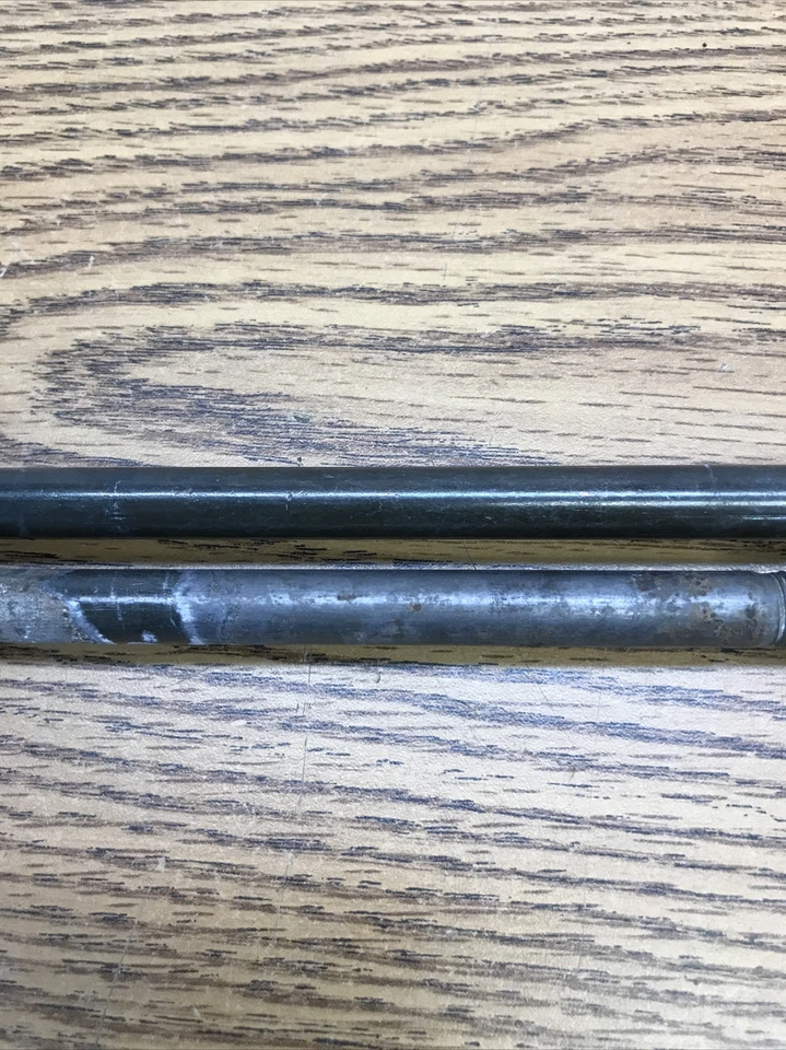 HONDA SHADOW VLX VT600 1988-2007, PIEZA PERNOS DE MONTAJE DEL MOTOR # 90102-MR1-000 Foto 3 de 4