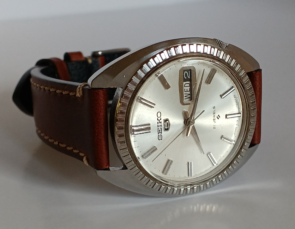 Vintage Seiko 6119-7040/ 21 Jewels Automatic Men's Watch Japan