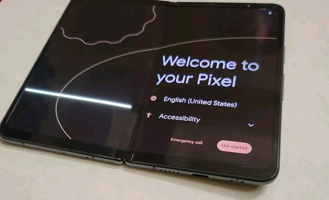 As is Google Pixel Fold 256gb Black Unlocked Damaged Inner As is Google Pixel Fold 256gb Black Unlocked Damaged Inner