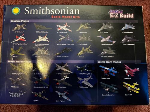 Smithsonian SR-71 Blackbird In Air E-Z Build Scale Model Kits WowToyz - Picture 2 of 2